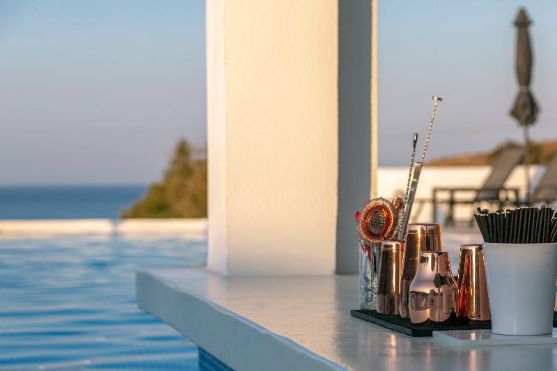 Desiterra Resort Suites & Villas Karterados  Ngoại thất bức ảnh